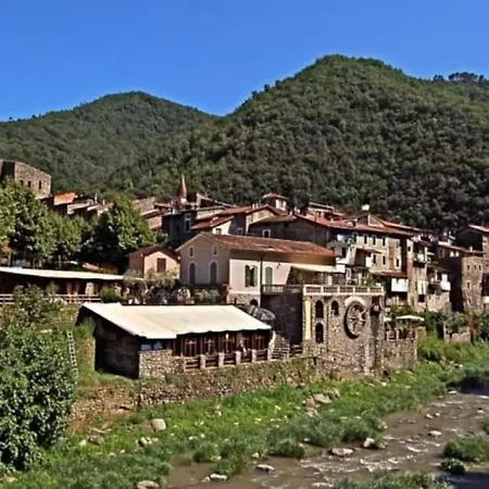Apartment A 10 Km Dal Mare Isolabona